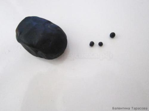 Как сделать ежика из пластилина и семечек. Вы здесь