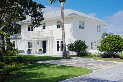 Райские домики на берегу от Starr Sanford Design 16