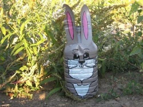 Заяц газон из пластиковой бутылки. Оригинальная пальма для дачи 11