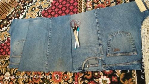 Джинсовый пуфик из пластиковых бутылок. Джинсовый пуф из бутылок