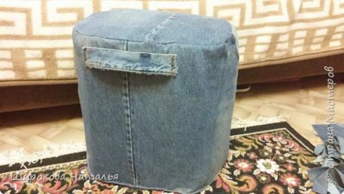 Джинсовый пуфик из пластиковых бутылок. Джинсовый пуф из бутылок