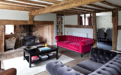 Розовый диван в интерьере. Яркий акцент: розовый диван в гостиной в закладки 8