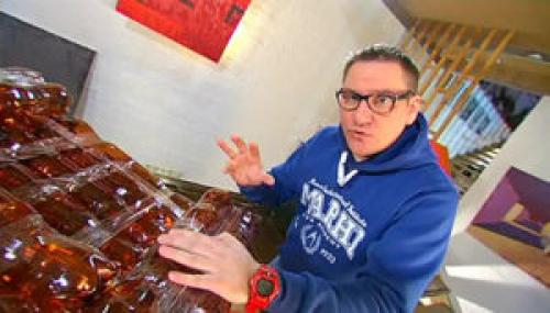 Стул из бутылок пластиковых своими руками. Собираем кресло