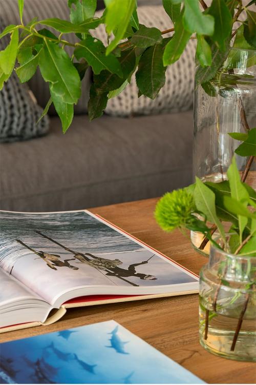 Современный дом с тропическим садом в Барселоне 04