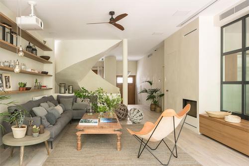 Современный дом с тропическим садом в Барселоне 12