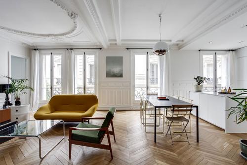 Классический декор, ретро мебель и минималистичный характер 03