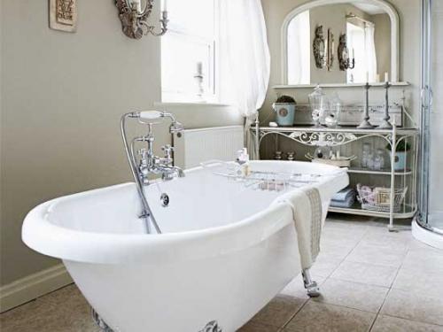 Ванная комната в деревенском стиле. Особенности выбора рисунка и цветовой гаммы стиля кантри