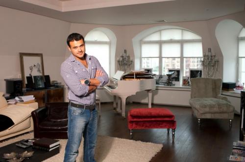 Дом Эмина в подмосковье. Эмин Агаларов построил для сыновей дворец со стеклянными стенами на берегу Каспийского моря