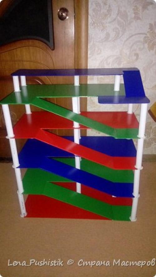 Парковка своими руками из коробки. Паркинг для игрушечных машинок