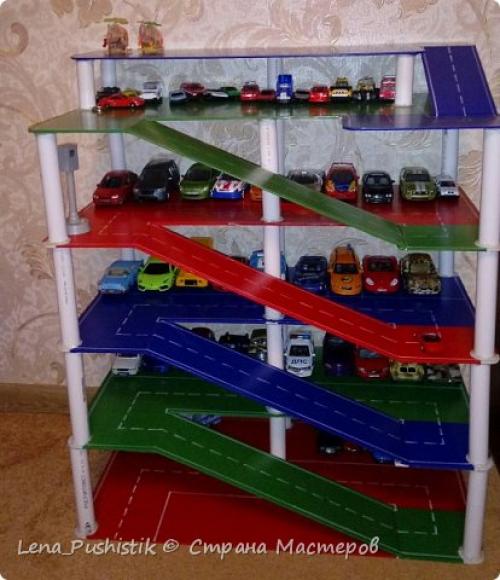 Парковка своими руками из коробки. Паркинг для игрушечных машинок