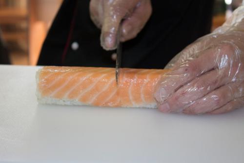 Как делать суши дома. Роллы в домашних условиях 24