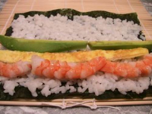 Суши дома начинка. 15 видов начинки для домашних суши