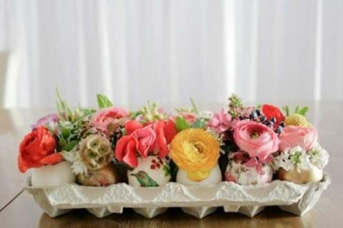 Что можно сделать из упаковки из под яиц. Оригинальные поделки из упаковки от яиц: 7 идей