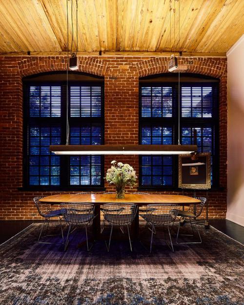 Неординарный лофт в небольшом городке в штате Джорджия 06