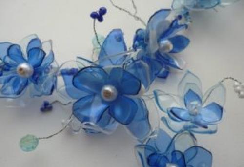 Цветы из пластиковых бутылок пошаговая инструкция. Цветы из пластиковых бутылок своими руками пошагово для начинающих