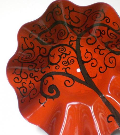 Что можно сделать из старых пластинок. Ваза для фруктов