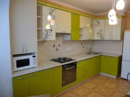 Темная матовая кухня. Лучше матовый фасад или глянец?