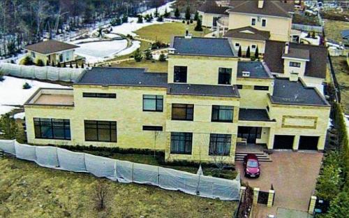 Загородный дом Анастасии Заворотнюк. В Каком Доме Живет Анастасия Заворотнюк