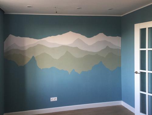 Горы на стене в детской своими руками. МАСТЕР-КЛАСС: Как быстро и недорого декорировать пустую стену