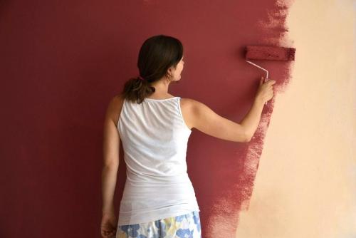 Плюсы и минусы обоев под покраску. Обои под покраску: плюсы и минусы