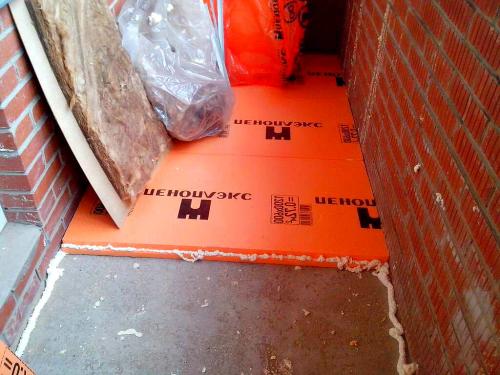 Как утеплить лоджию, чтобы там было тепло зимой. Есть ли смысл утеплять лоджию без отопления?