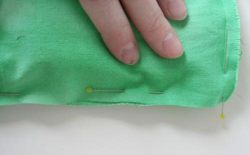 Думочки на диван своими руками. Шьём декоративную «лохматую» подушку: мастер-класс