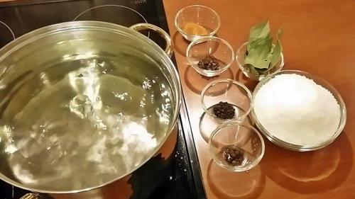 Как приготовить рассол для засолки рыбы. Солим скумбрию и другую рыбу. Пряный посол