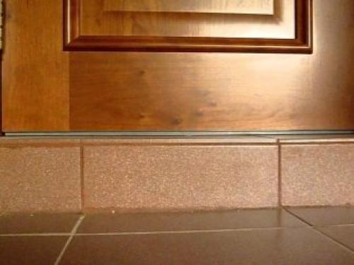 Какая входная дверь лучше для частного дома. Конструкция входной двери 07