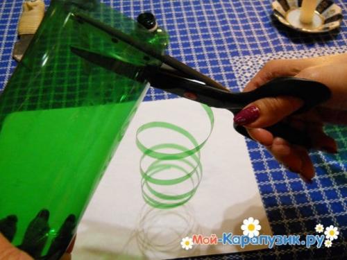 Ромашки из пластиковых бутылок пошаговая инструкция. Как сделать ромашку из пластиковых бутылок.