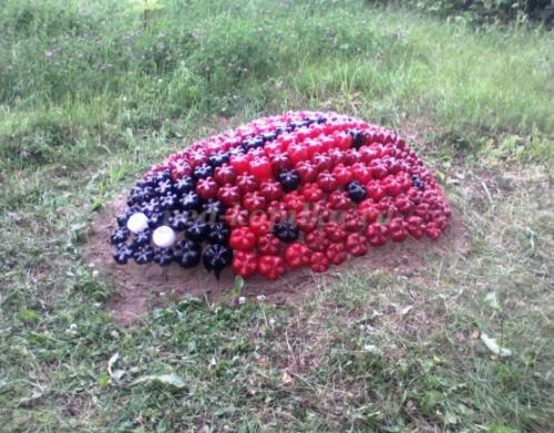 Как сделать божью коровку из пластиковых бутылок пошаговая инструкция. Божья Коровка из пластиковых бутылок своими руками 03