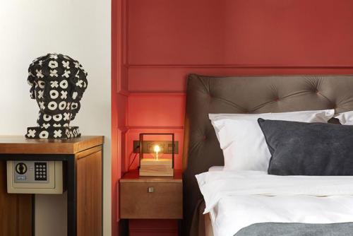 Лофт-отель с видом на Казанский собор в Санкт-Петербурге 18