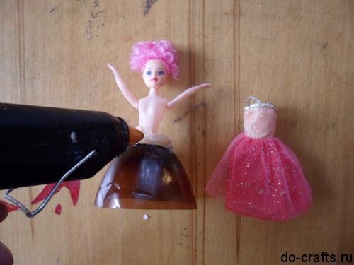 Как сделать куклу из пластиковой бутылки и пластилина. Куклы из пластиковых бутылок и ложек: