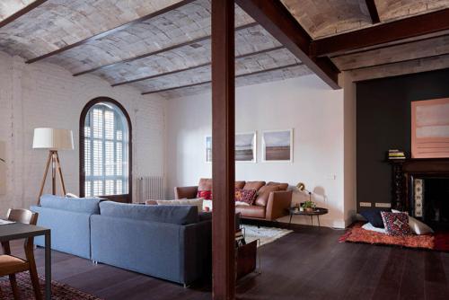 Эффектный лофт бразильского архитектора в Барселоне 03