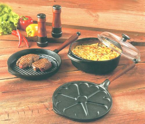 Что должно стоять на кухне. Посуда для кухни: необходимый набор хозяйки