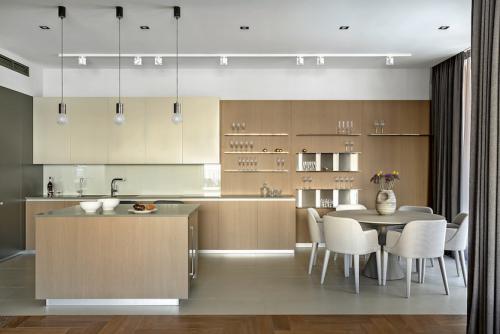 Что лучше класть на пол на кухне. Мой топ-5 напольных покрытий для кухни 10