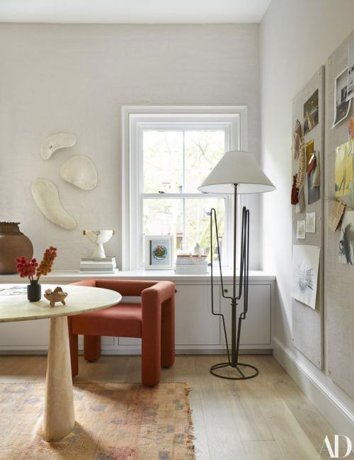 Современный и уютный интерьер таунхауса 12