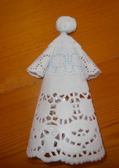 Поделка своими руками маме. Красивые поделки ко Дню Матери 2019 в детском саду и начальной школе (поэтапные инструкции с шаблонами)