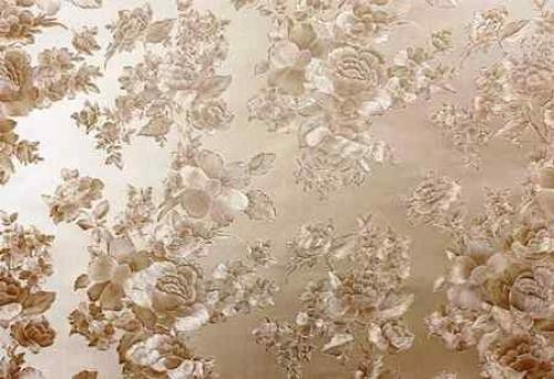 Как скрыть неровности стен обоями. Обои для неровных стен - какие лучше всего выбрать?