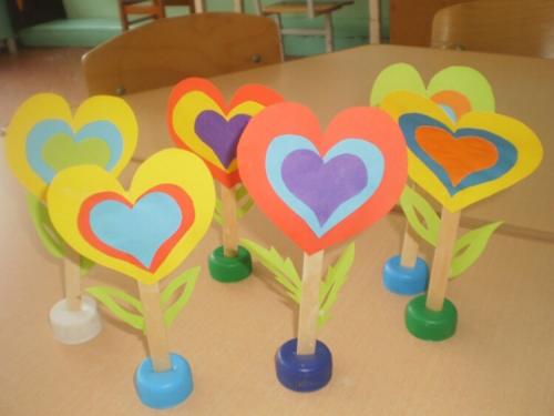 Детские поделки для мамы. Яркие и оригинальные поделки для любимых мам своими руками