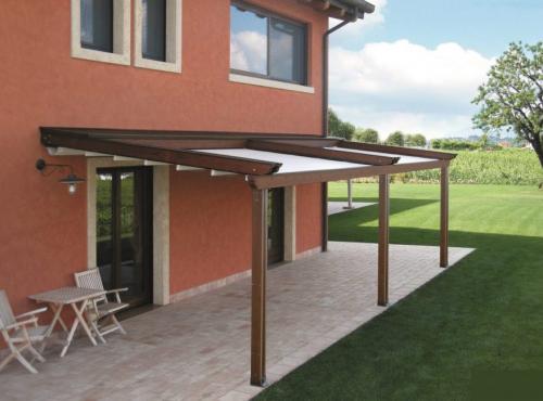 Навес к дому из металла. Материалы для строительства навеса