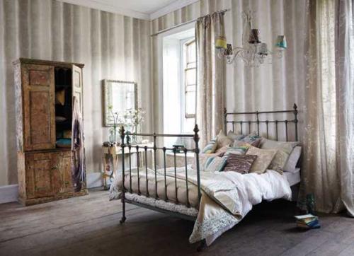 Коллекция обоев и текстиля от Harlequin 01