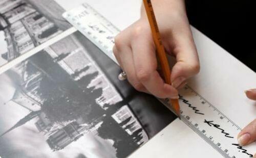 Реставрация журнального столика из дсп. Реставрация журнального стола методом декупажа: фото и видео этапов