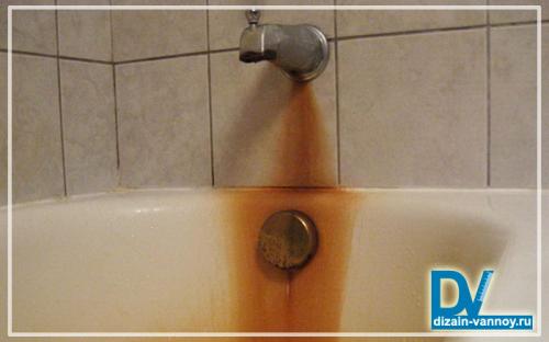 Чем чистить ванну, чтобы не повредить эмаль. Чем чистить эмалированную ванну? Выбираем чистящее средство