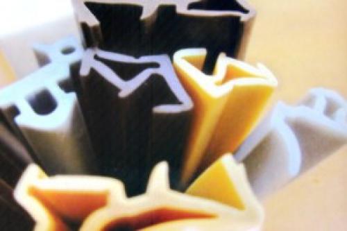 Притворный уплотнитель. Какой уплотнитель для пластикового окна лучше