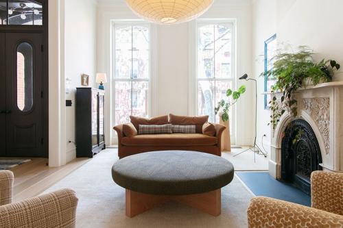 Чудесное преображение таунхауса середины 19 века в Бруклине 01