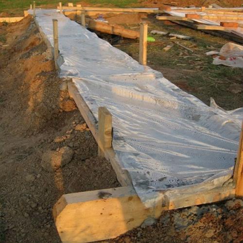 Гидроизоляция после заливки фундамента. Почему нельзя делать гидроизоляцию фундамента сразу