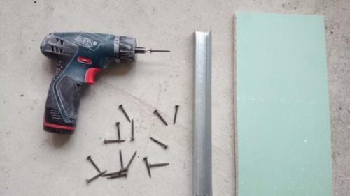 Через сколько крутить саморезы в гипсокартон. Расход саморезов на 1м2 гипсокартона: ОНЛАЙН-КАЛЬКУЛЯТОР