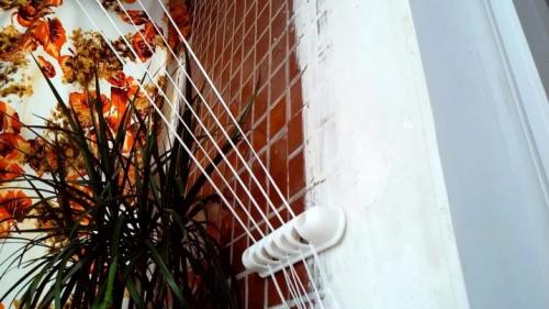 Как сделать сушилку для белья на балконе. Выбор сушилки для белья 06 Как сделать сушилку для белья на балконе. Выбор сушилки для белья 06