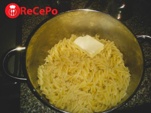 Как варить макароны спиральки. Как варить макароны правильно?