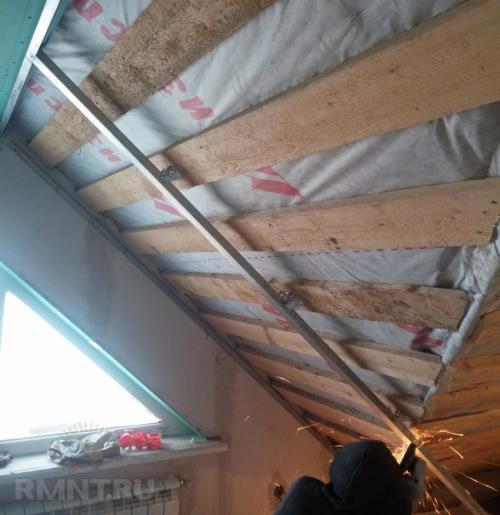 Как обшить мансарду гипсокартоном. Преимущества и недостатки материала 09 Как обшить мансарду гипсокартоном. Преимущества и недостатки материала 09